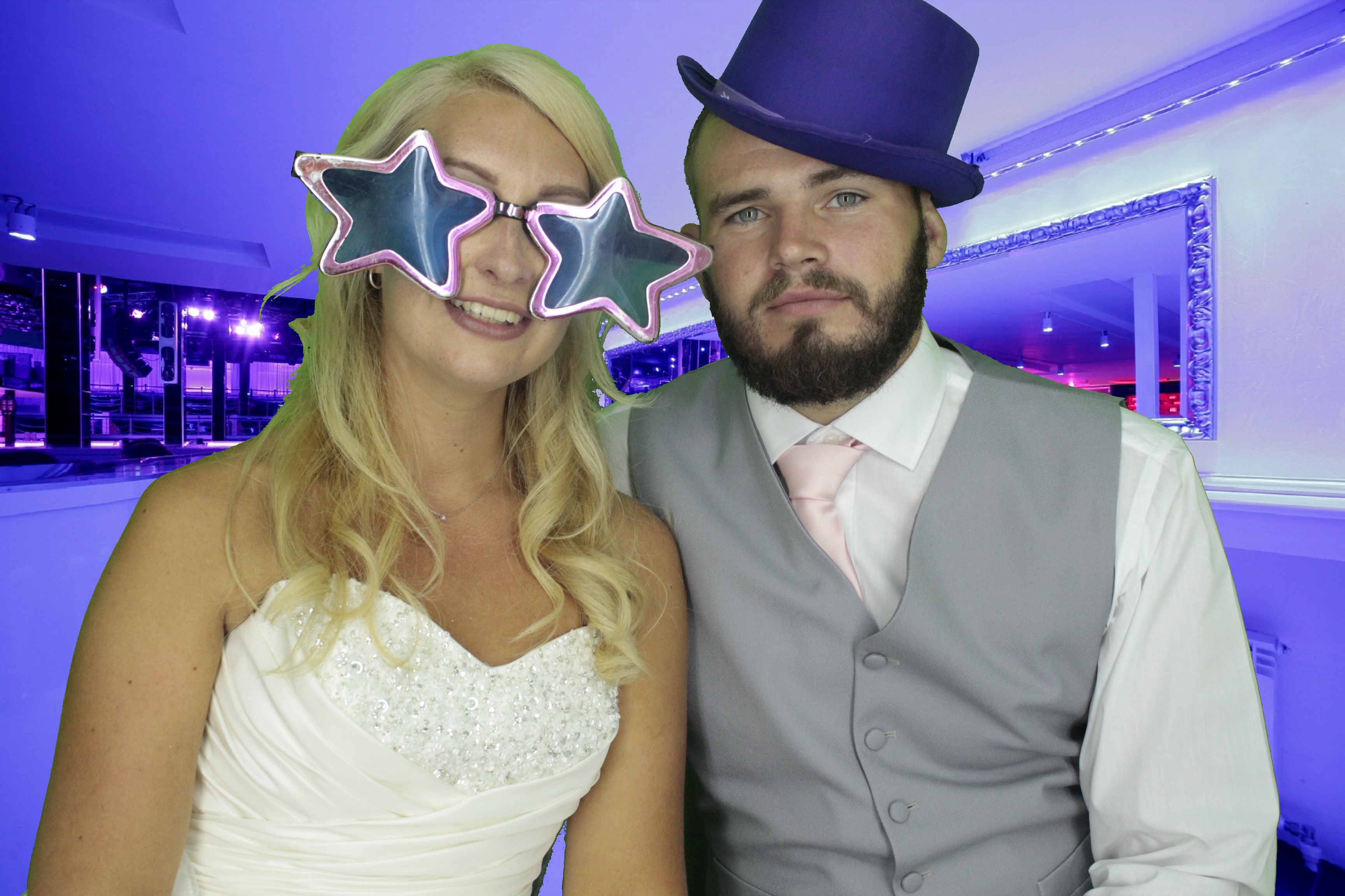 Nikki & Simon | View more photos from the event at gallery.myphotoboothexperience.co.uk/u/MyPhotoBoothExperienceLtd/Nikki-Simon